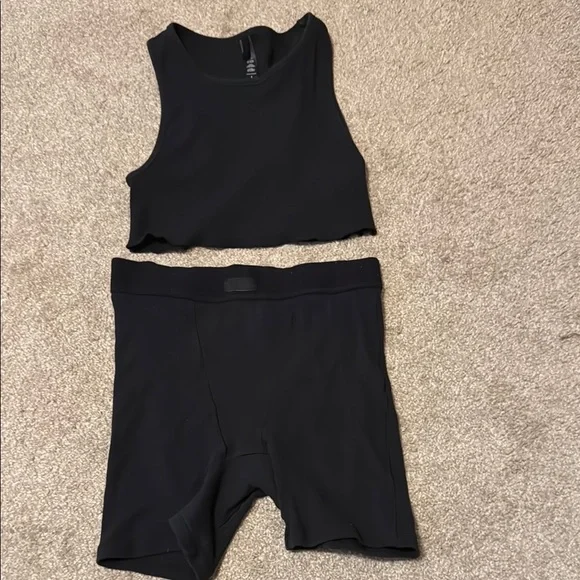 SKIMS cotton rib super crop tank top (small) and boxer (medium) - Picture 1 of 8